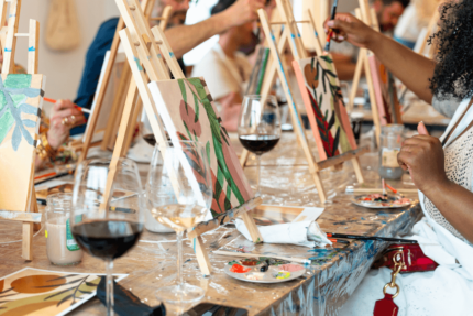 10 trending party themes for 2025
