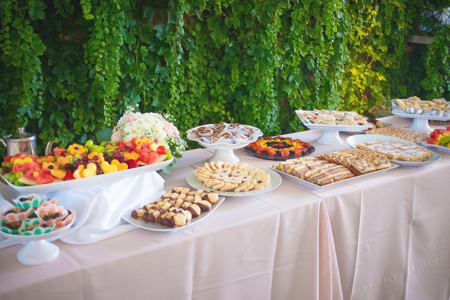 Outdoor Graduation party ideas